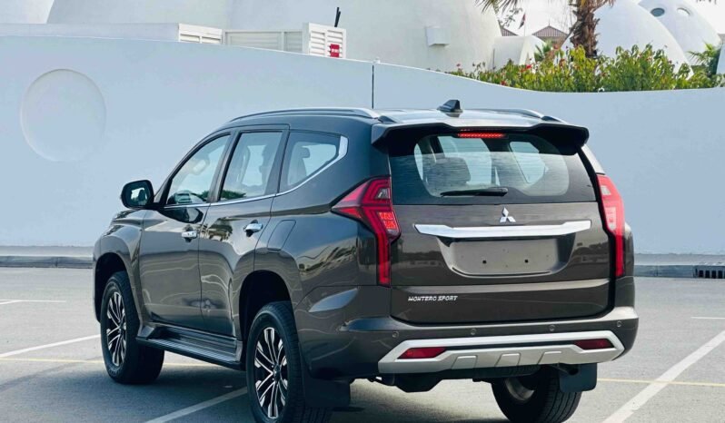 MONTERO SPORT 2021 (FULL OPTION) full