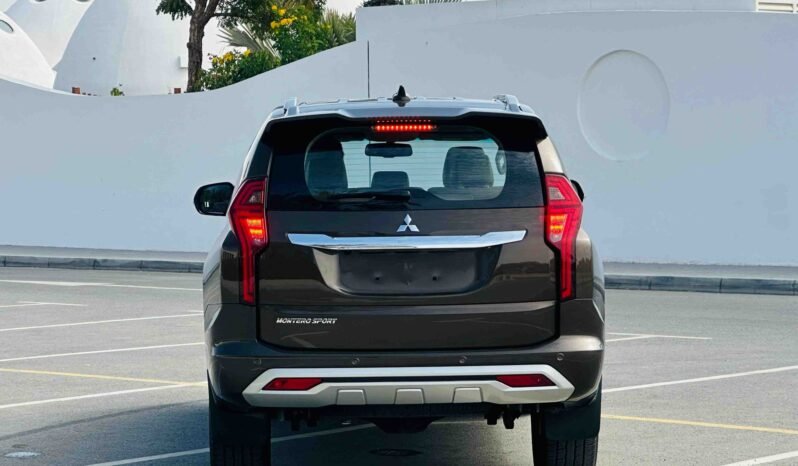 MONTERO SPORT 2021 (FULL OPTION) full