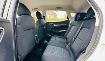 MG ZS 2023 full