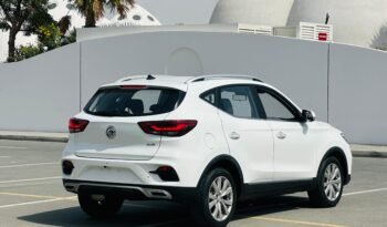 MG ZS 2023 full